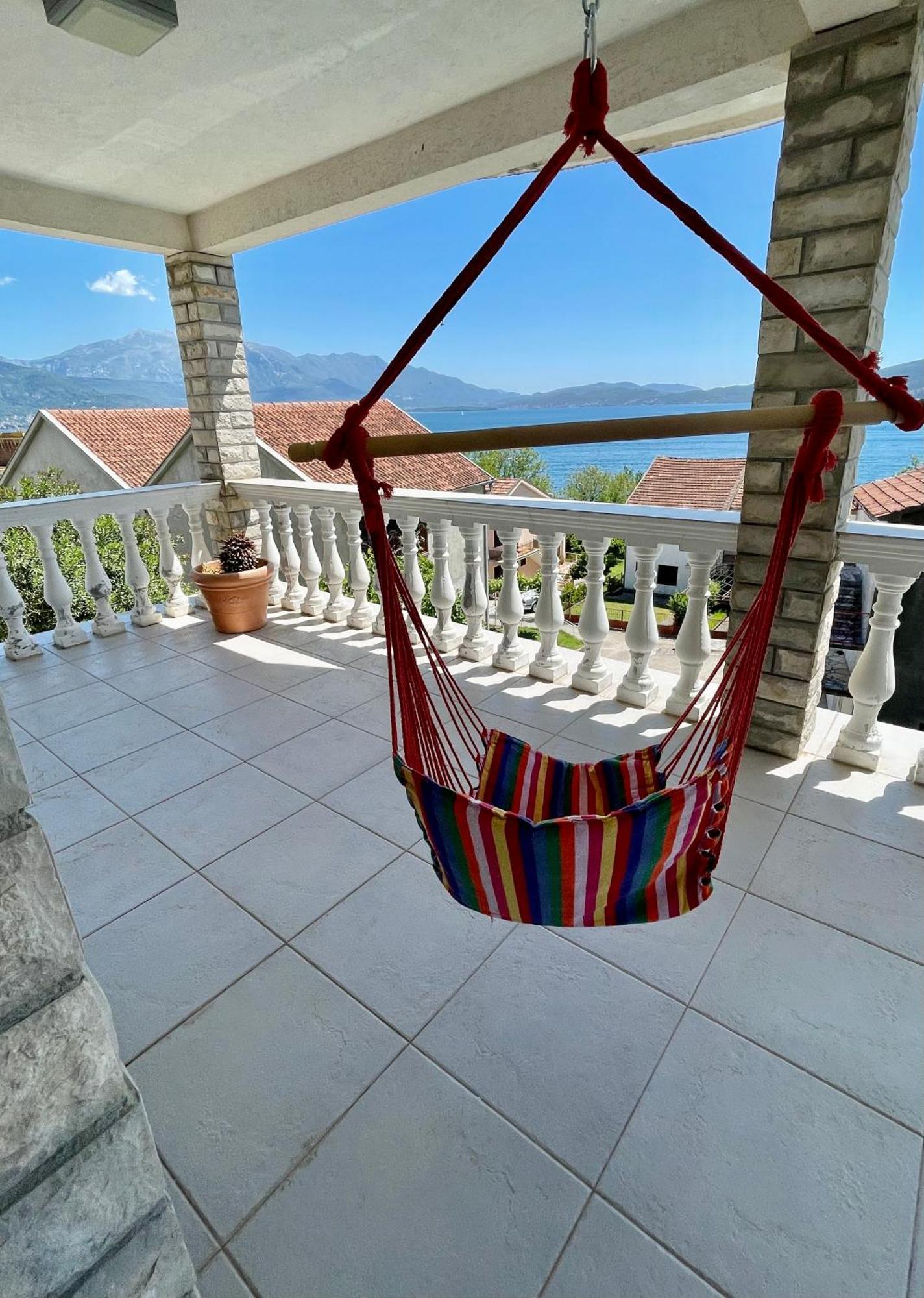 Family House With Pool & Sea View Aparthotel Bijela Luaran gambar